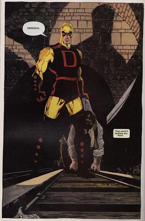 DAREDEVIL SARI