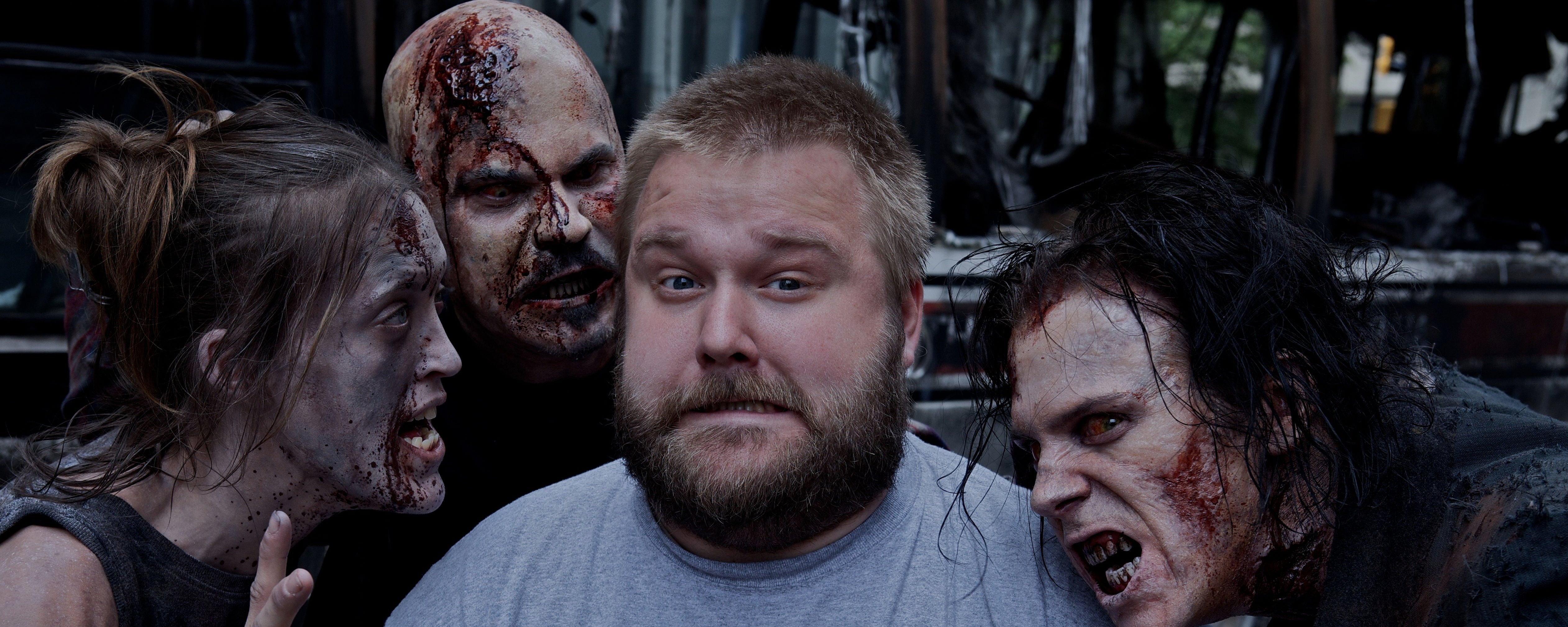 creator-of-the-walking-dead-robert-kirkman-releases-trailer-for-outcast-television-ser-693882