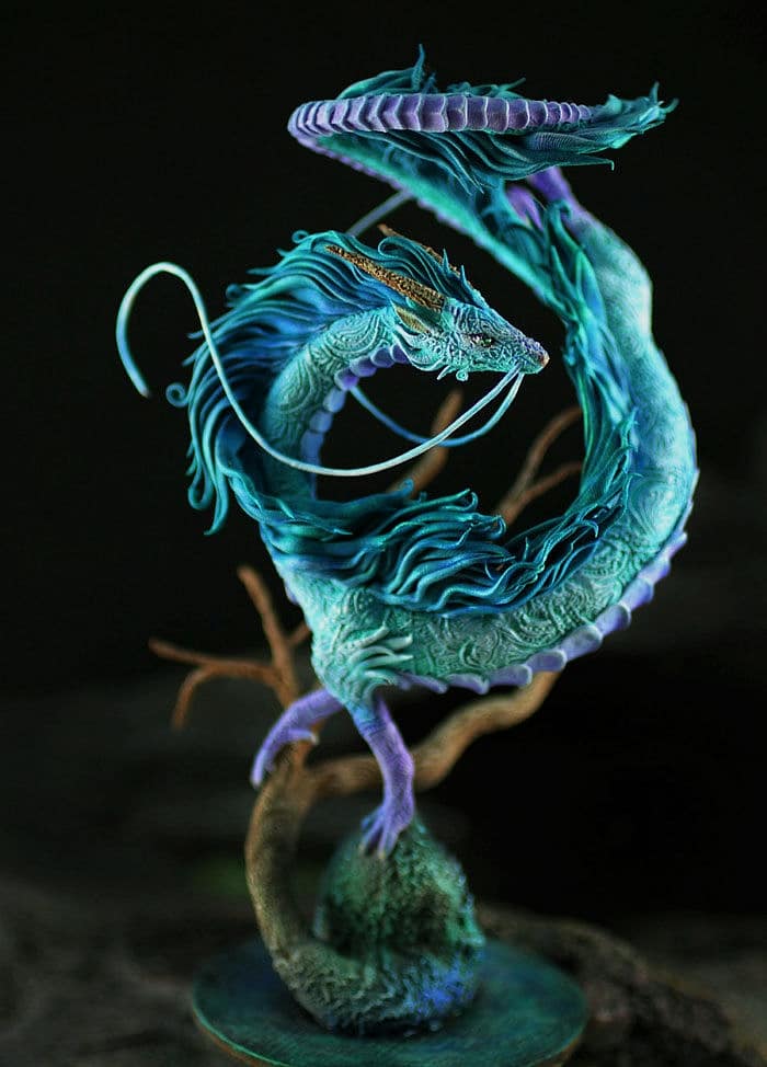 Dragon Haku Heykeli
