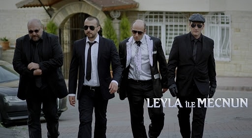 Leyla ile mecnun başlık